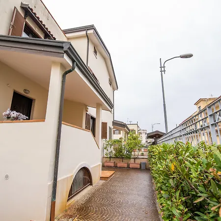 Iulia Felix ベッド・アンド・ブレックファスト 4*