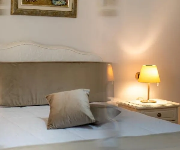 Bed & Breakfast Iulia Felix 4*